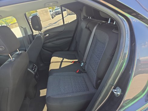 Used 2022 Chevrolet Equinox LT image 13