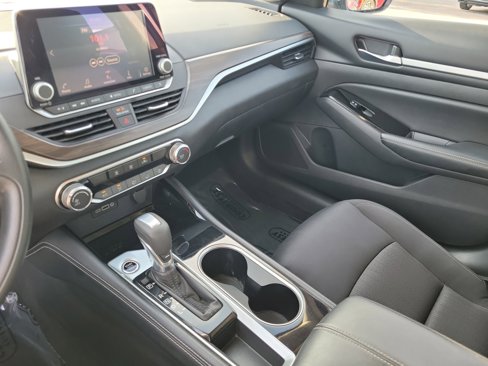 Certified 2023 Nissan Altima 2.5 SV image 34