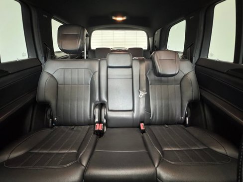 Used 2018 Mercedes-Benz GLS 450 4MATIC image 7