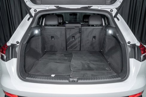 Used 2024 Audi Q4 e-tron Premium Plus w/ Premium Plus image 10