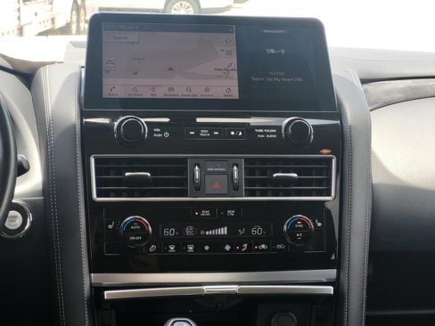 Used 2023 INFINITI QX80 Luxe image 34