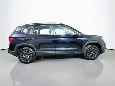 Used 2024 Volkswagen Taos S image 8