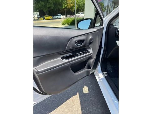 Used 2016 Toyota Prius C Two image 13
