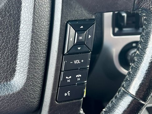 Used 2016 Ford Expedition XLT w/ Equipment Group 202A image 36