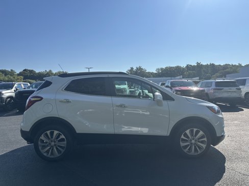 Used 2019 Buick Encore Preferred image 4