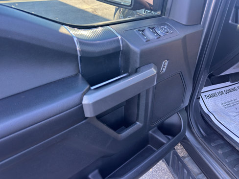 Used 2018 Ford F150 XLT w/ Equipment Group 302A Luxury image 9