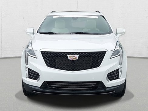 Certified 2022 Cadillac XT5 Sportv image 2