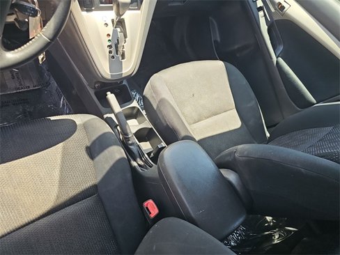 Used 2010 Toyota Matrix S image 20