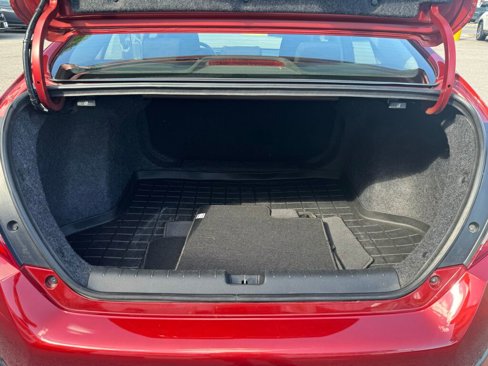 Used 2019 Honda Civic EX image 18