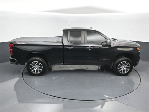 Used 2019 Chevrolet Silverado 1500 Custom Trail Boss w/ Custom Convenience Package image 16