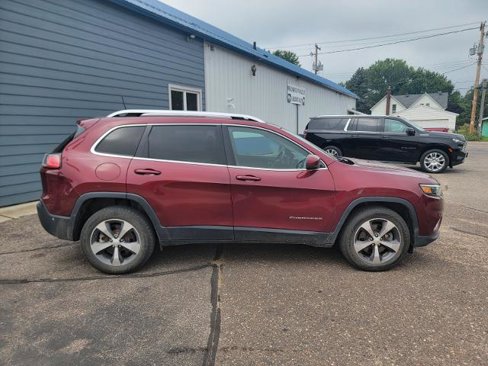 Used 2019 Jeep Cherokee Limited w/ Luxury Group image 3