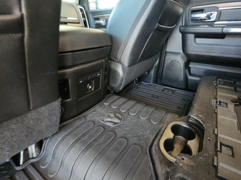 Used 2018 RAM 1500 Laramie w/ Convenience Group image 19
