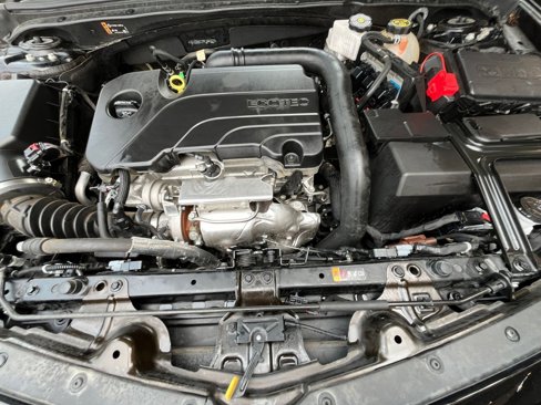 Used 2023 Chevrolet Malibu LT image 32