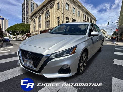 Used 2022 Nissan Altima 2.5 SV image 1