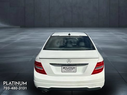 Used 2014 Mercedes-Benz C 250 Sedan image 8