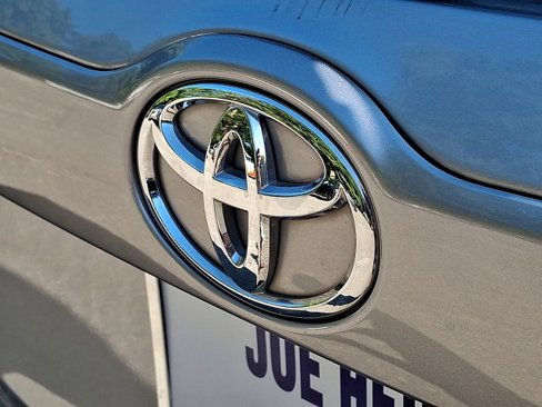 Used 2014 Toyota Highlander Limited image 31