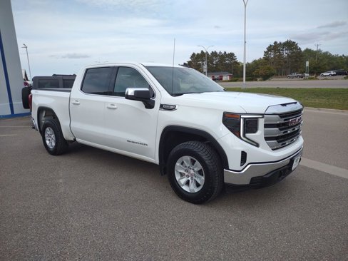 Used 2022 GMC Sierra 1500 SLE image 7