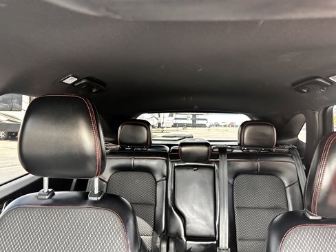 Used 2023 Ford Escape ST-Line image 18
