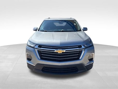 Used 2023 Chevrolet Traverse LT image 9