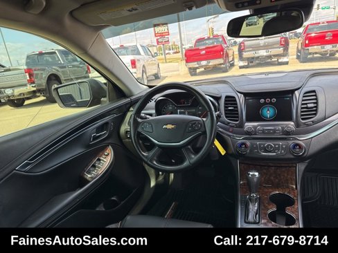 Used 2015 Chevrolet Impala LT w/ Convenience Package image 73