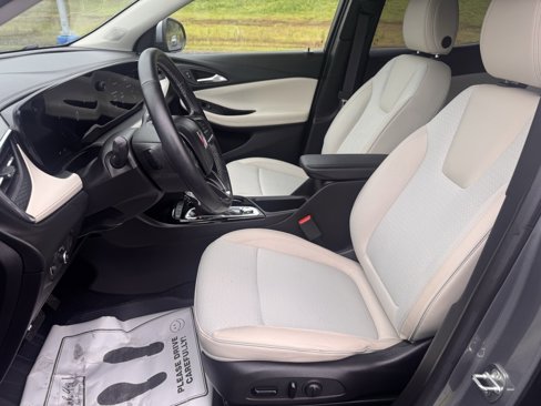 Used 2024 Buick Encore GX Preferred w/ Comfort Package image 17