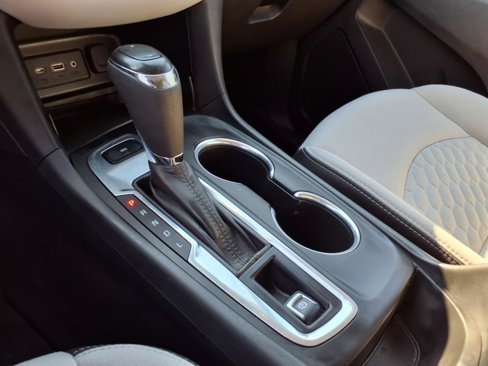 Certified 2020 Chevrolet Equinox LS w/ LS Convenience Package image 18