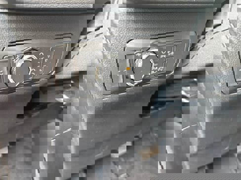 Used 2022 Ford Escape SE w/ Convenience Package image 14