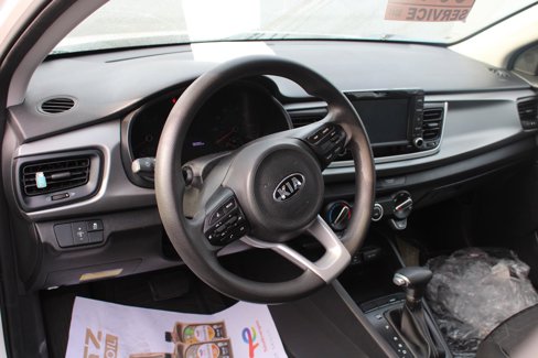 Used 2020 Kia Rio S image 8