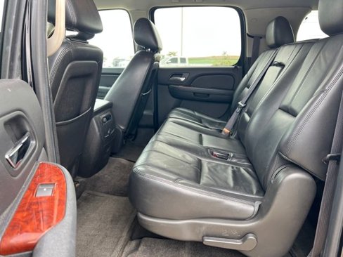 Used 2014 GMC Yukon XL SLT image 17