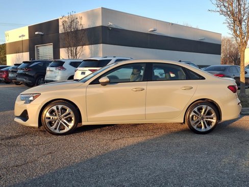 New 2025 Audi A3 2.0T Premium image 4