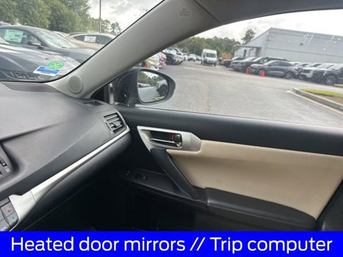 Used 2013 Lexus CT 200h w/ Premium Pkg w/Backup Camera image 24
