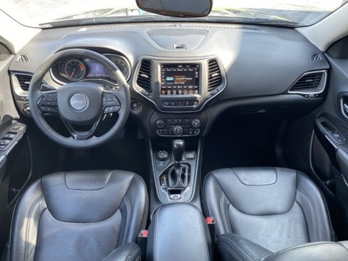 Used 2023 Jeep Cherokee Altitude Lux image 19