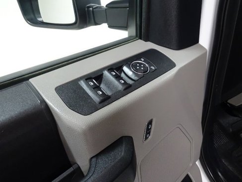 Used 2020 Ford F250 XL w/ Power Equipment Group image 21