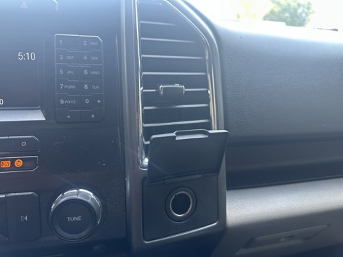 Used 2016 Ford F150 XLT image 30