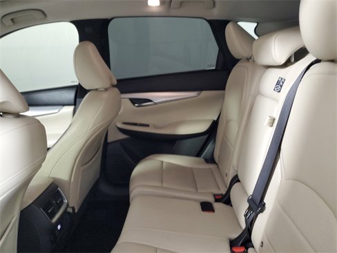 Used 2019 INFINITI QX50 Essential w/ Proassist Package image 11