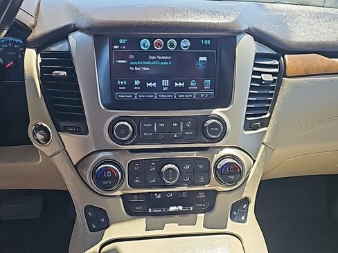 Used 2019 GMC Yukon XL Denali image 23