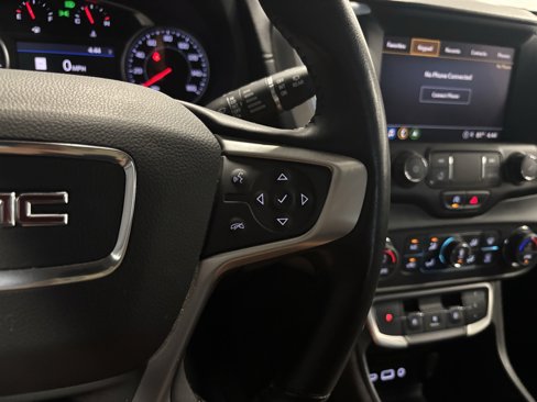 Used 2022 GMC Terrain SLT w/ Infotainment Package II image 19