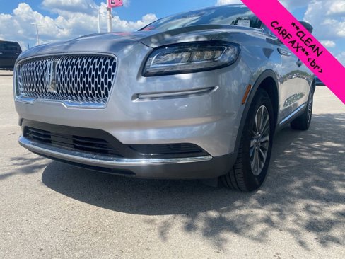 Used 2023 Lincoln Nautilus Reserve image 3