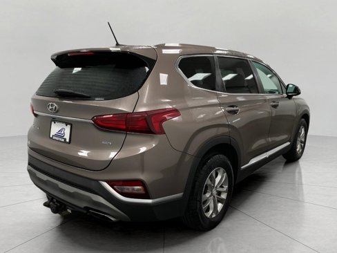 Used 2020 Hyundai Santa Fe SE image 4