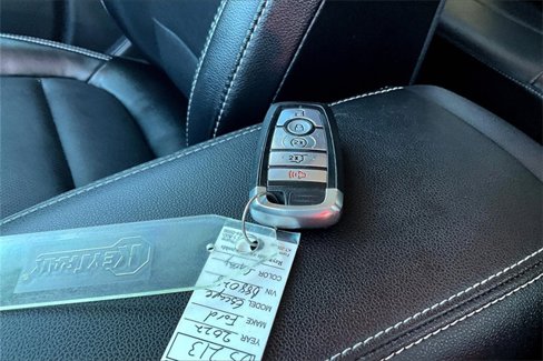 Used 2022 Ford Escape SEL image 32