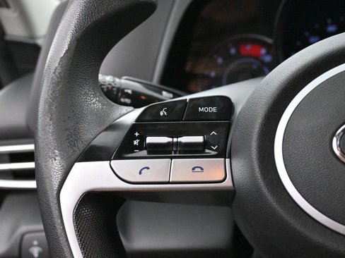 Used 2021 Hyundai Elantra SEL image 16