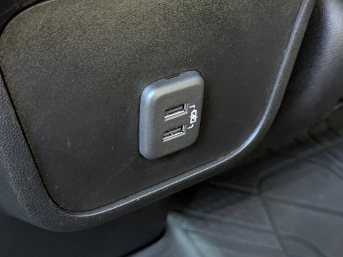 Used 2022 Chevrolet Equinox LT image 24