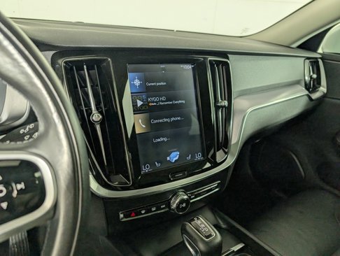 Used 2020 Volvo V60 T5 Cross Country w/ Protection Package Premier image 22