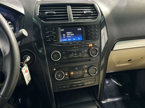 Used 2016 Ford Explorer FWD image 28
