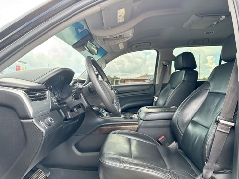 Used 2015 Chevrolet Suburban LT image 13