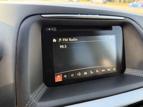 Used 2016 MAZDA CX-5 Touring image 14
