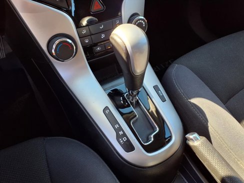 Used 2014 Chevrolet Cruze LT w/ RS Package image 7