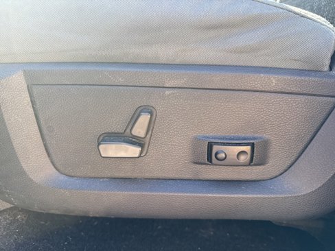 Used 2016 RAM 1500 Big Horn image 13