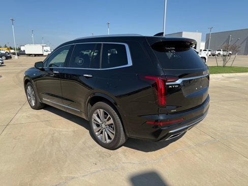 Certified 2024 Cadillac XT6 Premium Luxury w/ Platinum Package image 5