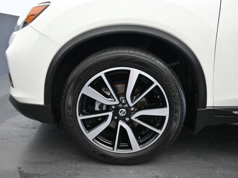 Used 2019 Nissan Rogue SL w/ Premium Package image 55